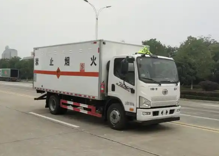 美兰爆破器材运输车可以上高速吗？